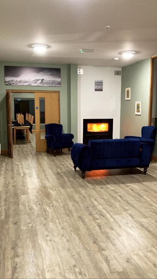 Achill Surf Centre Hostel Bellanasally Exterior photo